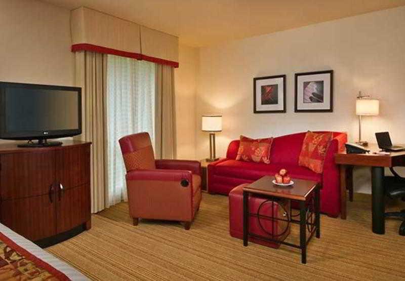 Residence Inn Philadelphia Willow Grove Хоршем Номер фото